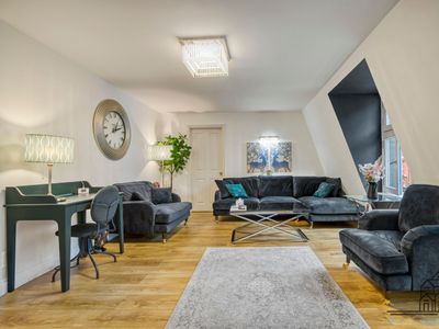 Spectacular 2 Bed Mayfair