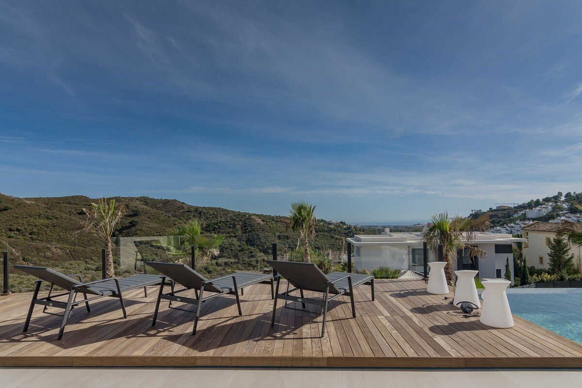 Running Waters gallery image 5