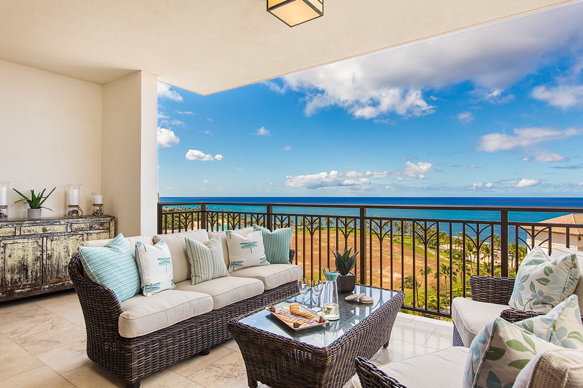 Penthouse with Stunning Ocean views 3 Bedrooms