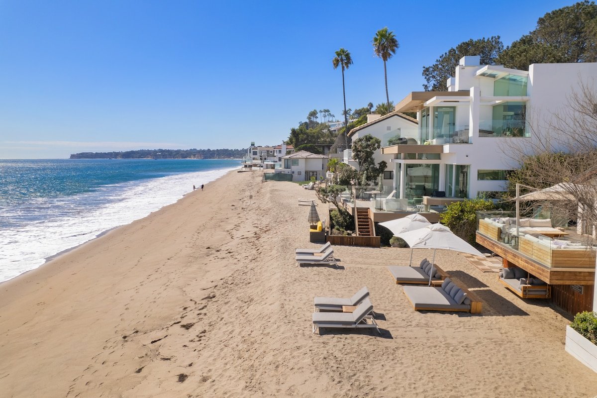 Escondido Beach Club by Stay Awhile Villas gallery image 2