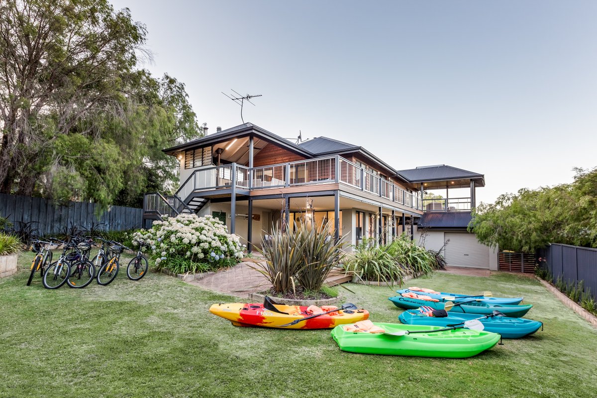 Aqua on Green—Bikes, Kayaks, Ocean Views, and More