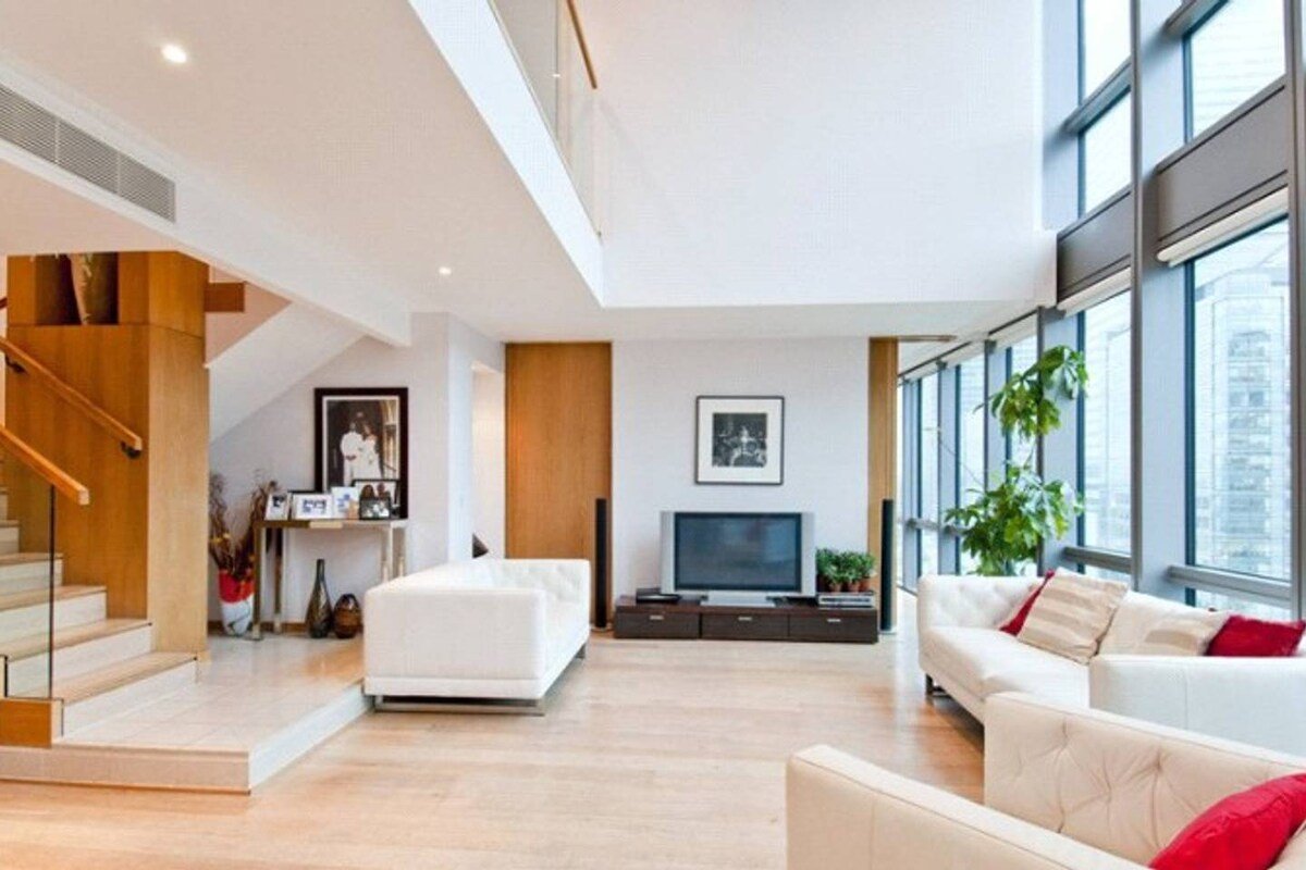 Absolutely Stunning 3bed Duplex Apartment gallery image 5