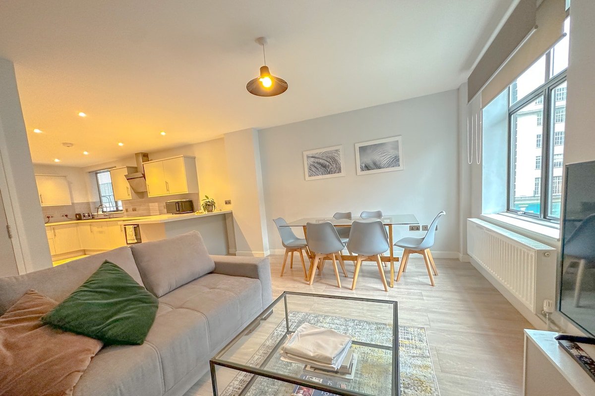 Modern, Spacious, 3bdrm,2bath ,Marylebone, 110sqm gallery image 5