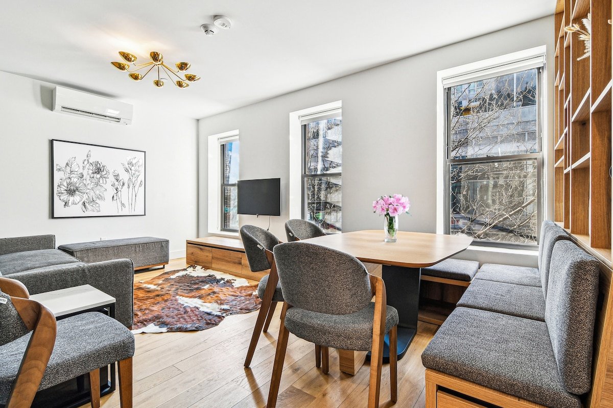 Three Bedroom – Newly Renovated – Washer/Dryer gallery image 4