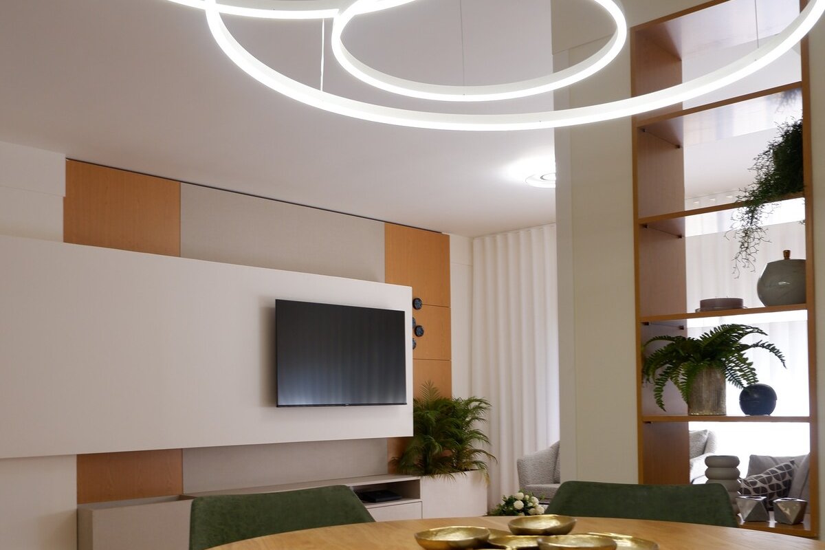 Porto | Renovated w/ Garage, Kitchen & Nespresso gallery image 5