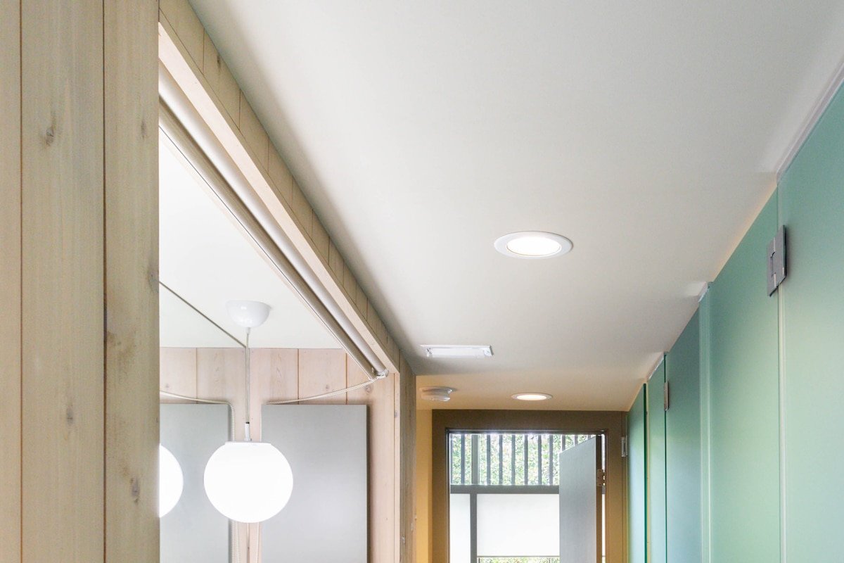 Tranquil Mid Century Modern Retreat, Neighbors Downtown gallery image 5