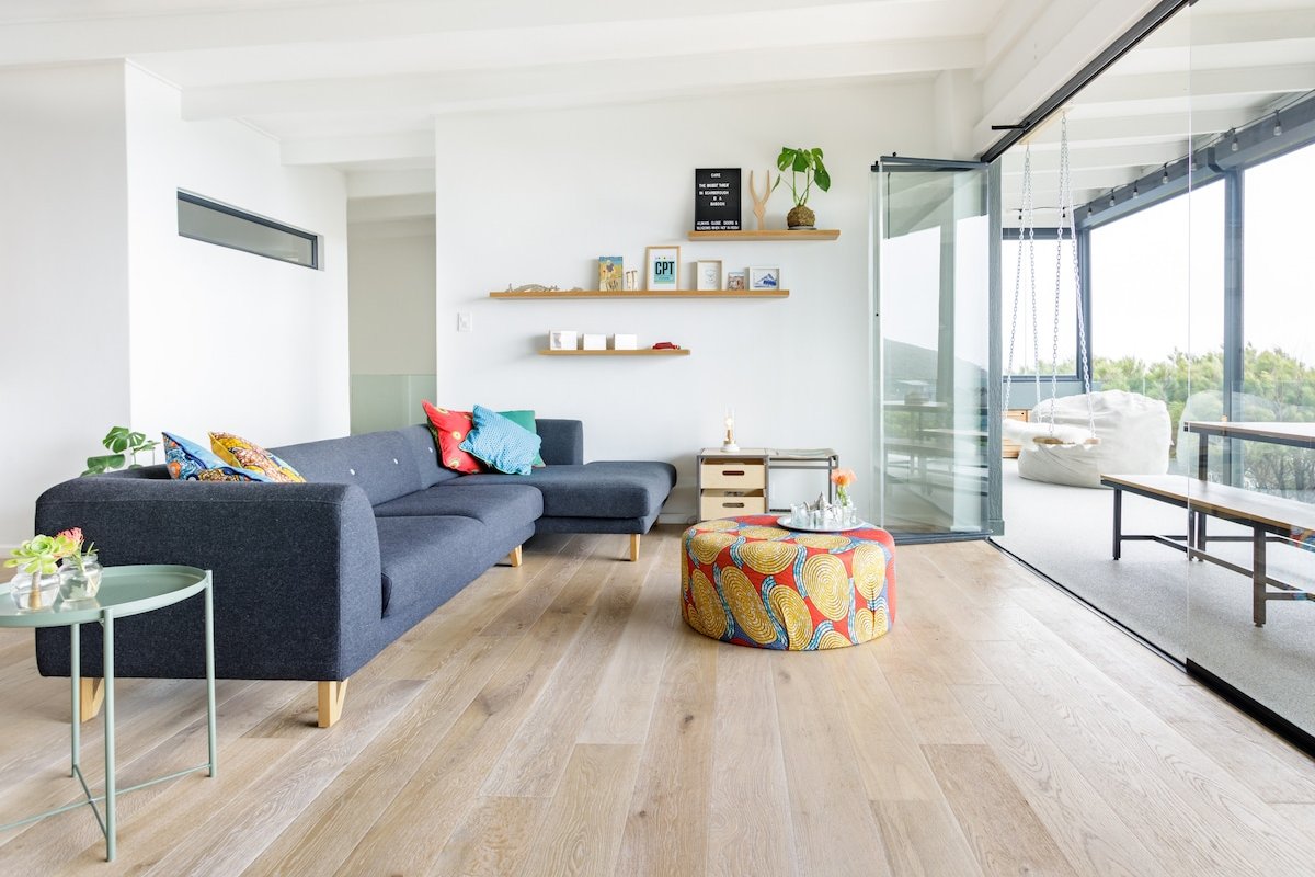 Beachfront Showhome with Sun-Soaked Terraces gallery image 2