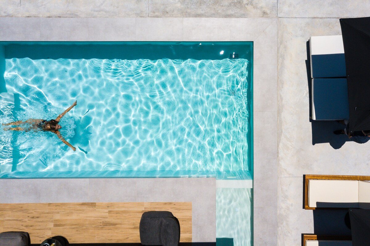 Family 4BR Villa, Ping Pong w Steps to Amenities gallery image 3