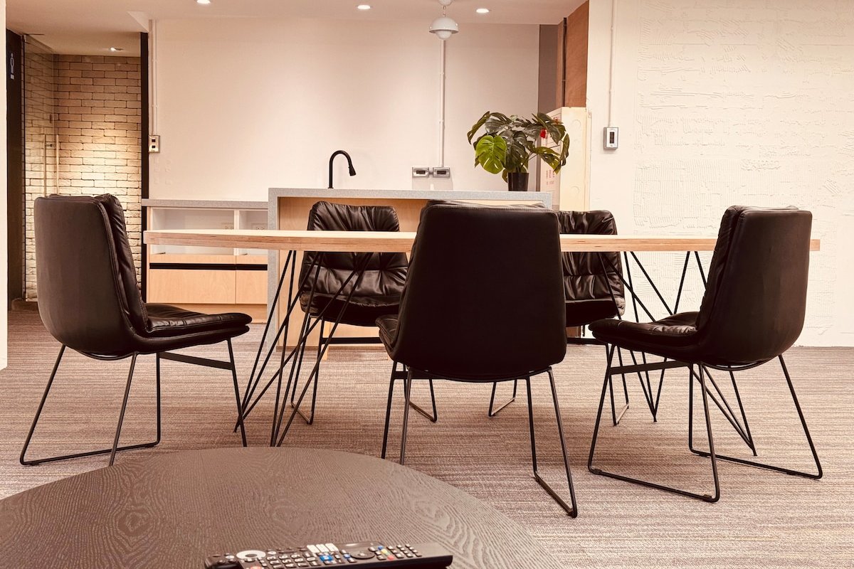 D 全新 位於西門步行區 適合家庭團體 6-12位 gallery image 4