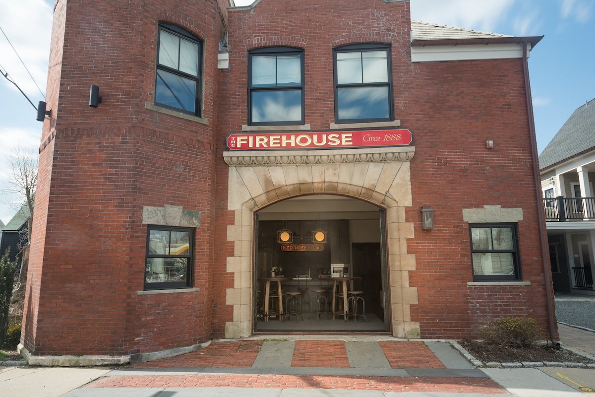Former Fire Station on Thames Street Circa 1892 gallery image 2