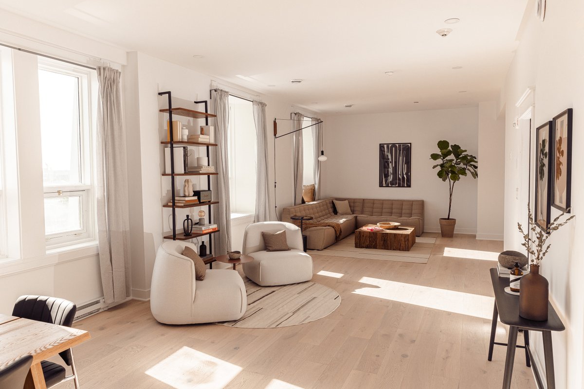 Stunning 6 Bedroom Penthouse in Old Montreal!