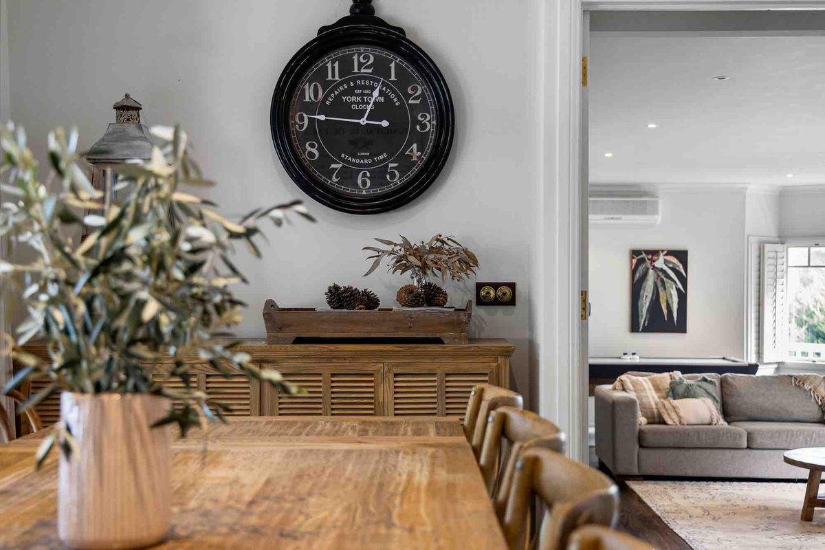 Kotor House. Walk to shops and beach!