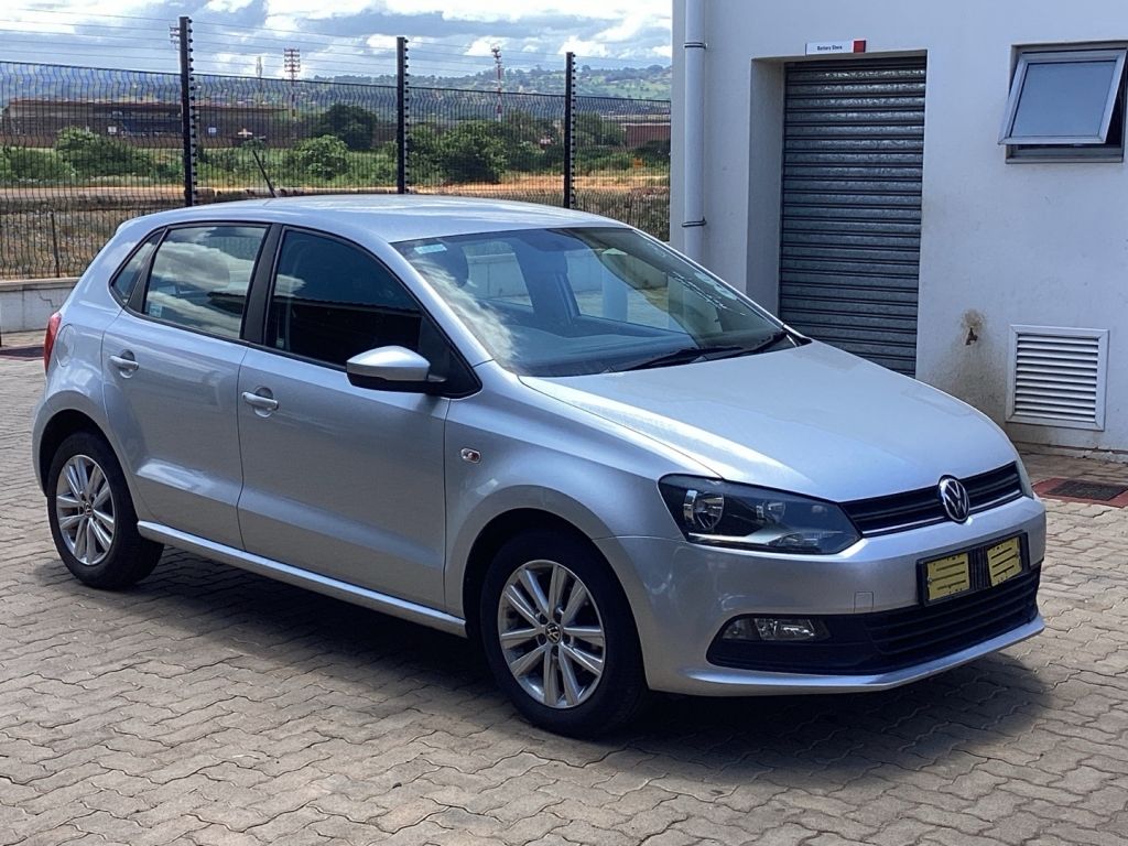 VOLKSWAGEN POLO VIVO 1.4 COMFORTLINE for Sale in South Africa