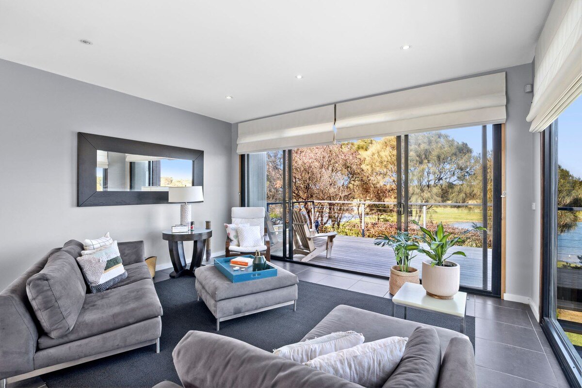 Luxury Sands Golf Escape with Pool and Views gallery image 4