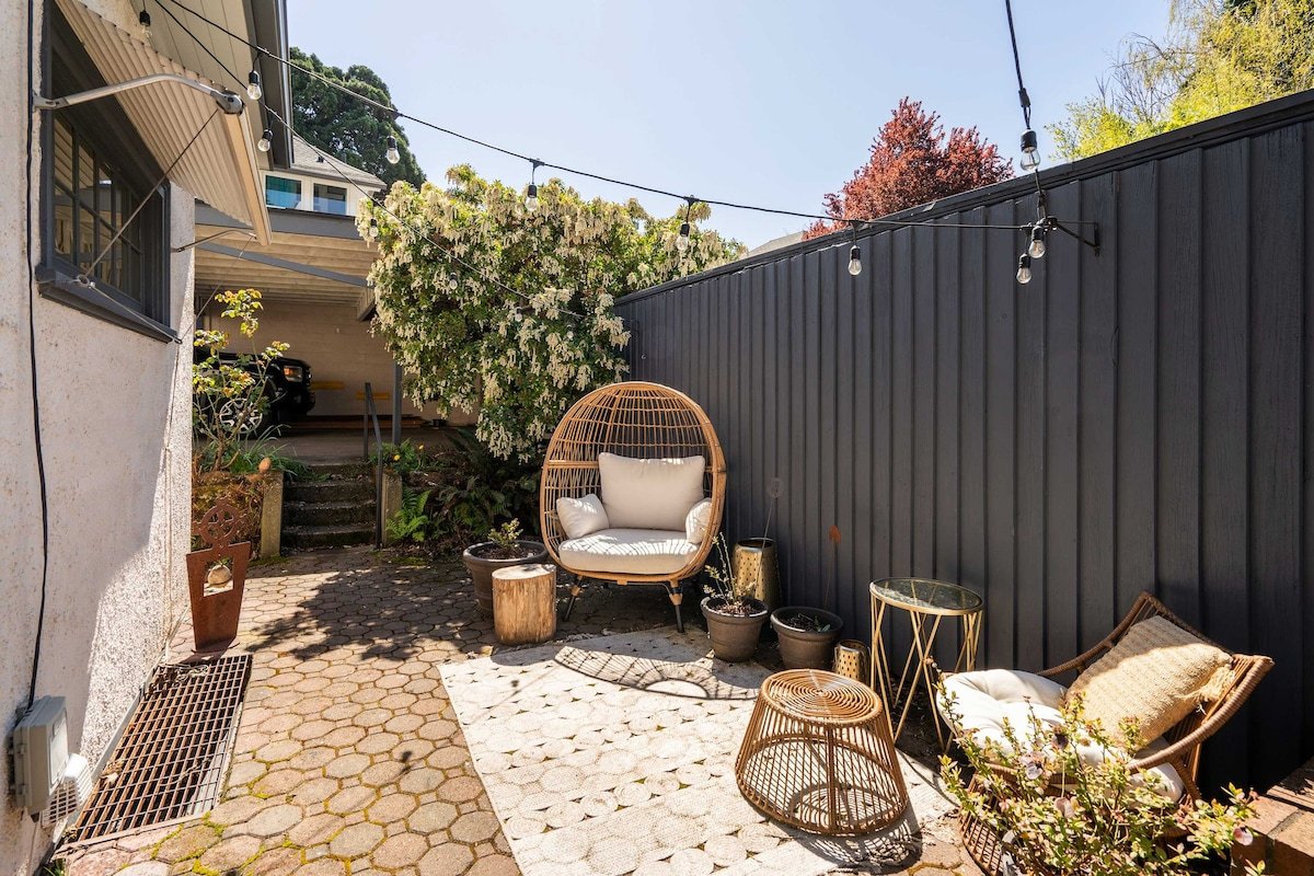 4BR • Sleeps 8 • Walk to Brunch, Bars & Boutiques gallery image 4