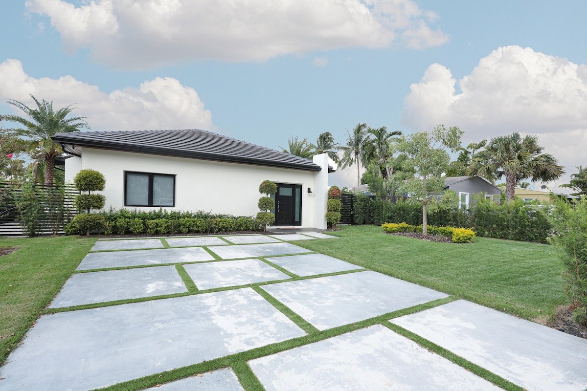 Amazing Beach House 10min from the Beach gallery image 2