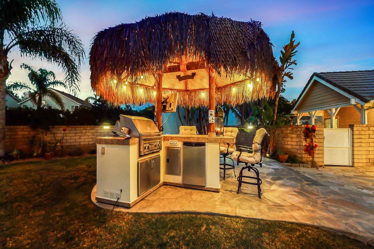 Heart of Valencia California gallery image 4