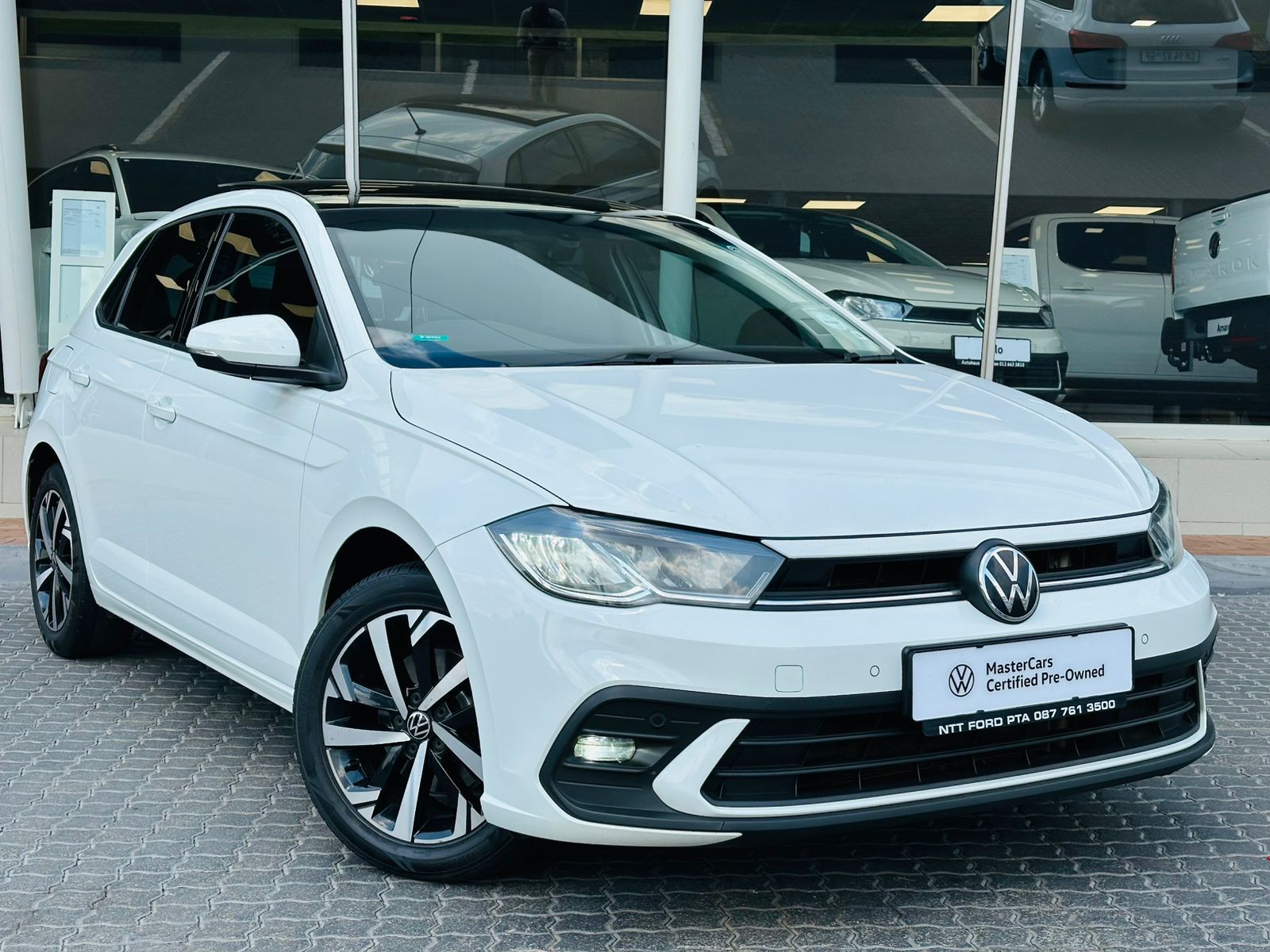 VOLKSWAGEN POLO 1.0 TSI LIFE DSG for Sale in South Africa