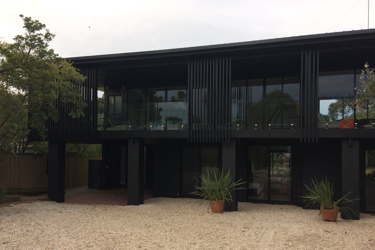 LOCATION LOCATION TO OCEAN GROVE MAIN BEACH