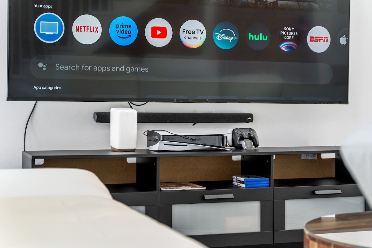 Luxe Spacious SFH in Bucktown w/Secure Parking gallery image 5