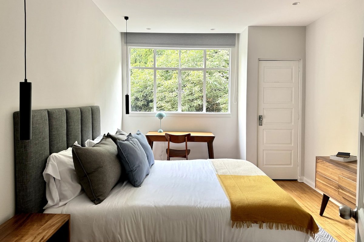 oolena | Charming 3BR Apt @ La Condesa gallery image 3