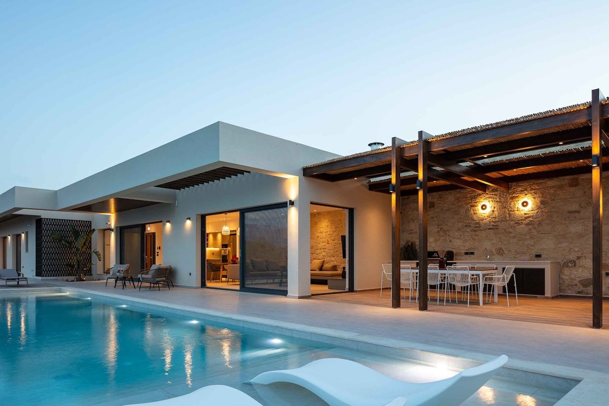 Villa Aglaea | Saltwater Pool & Amazing Seaview! gallery image 5