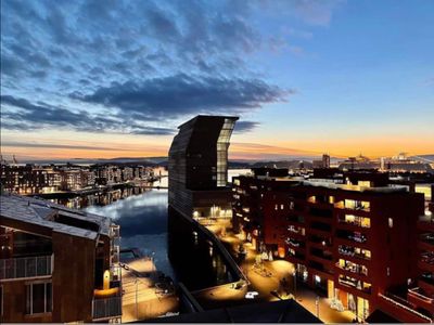 Barcode luxurious apartment, prime location