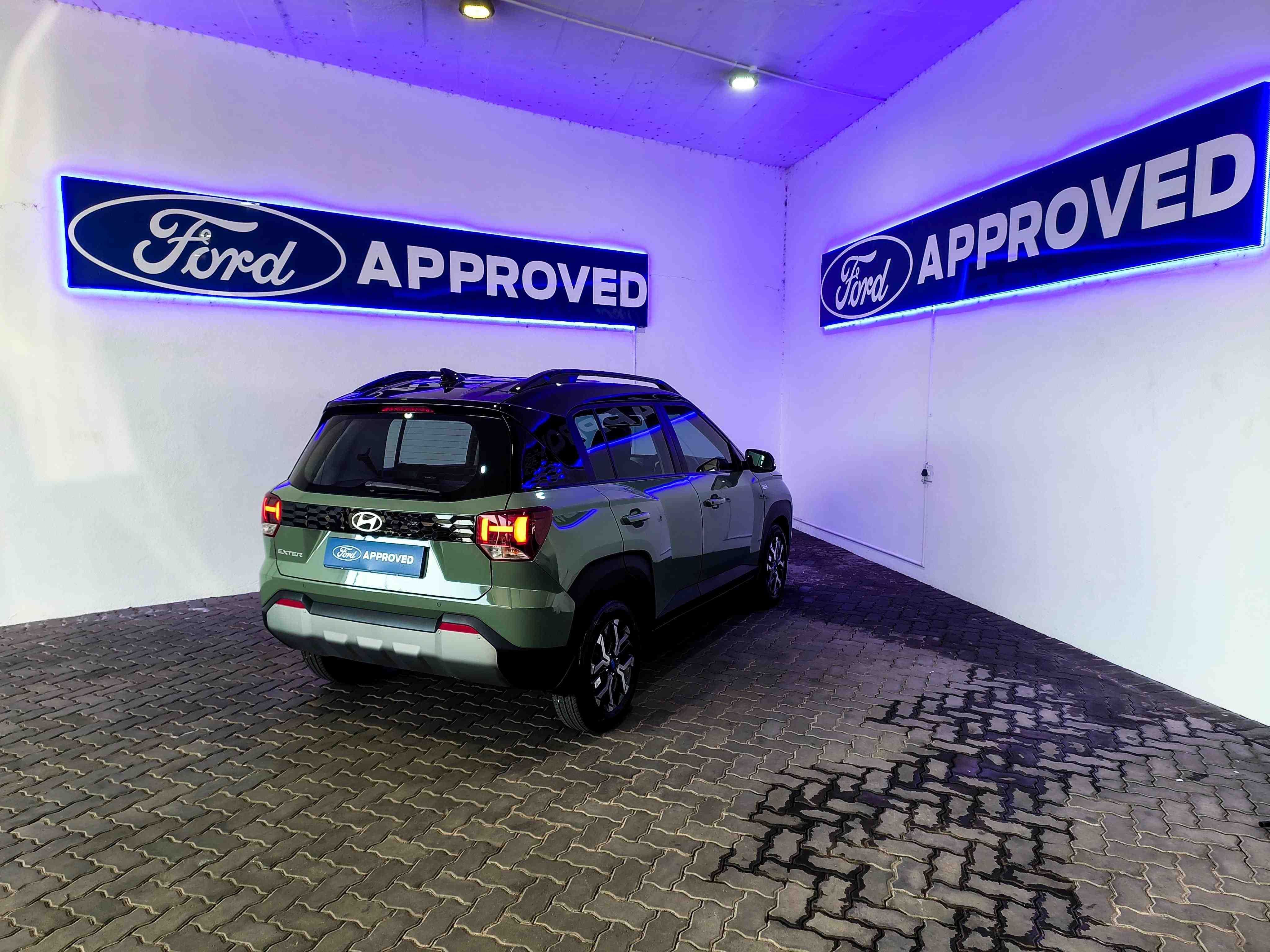 Used car gallery