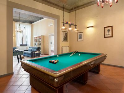 C1 Duomo,Pool table,frescoes ceilings and elevator