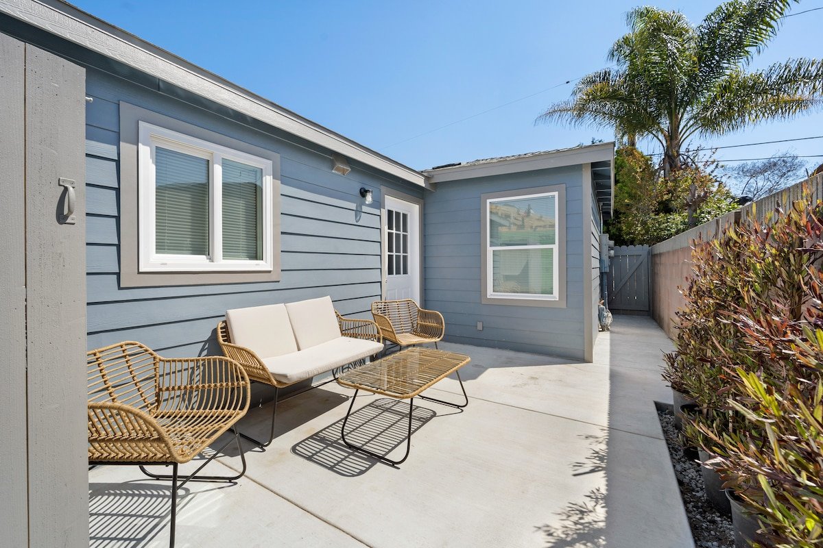 Two Homes on One Lot-Sleeps 12, Perfect for Groups gallery image 3