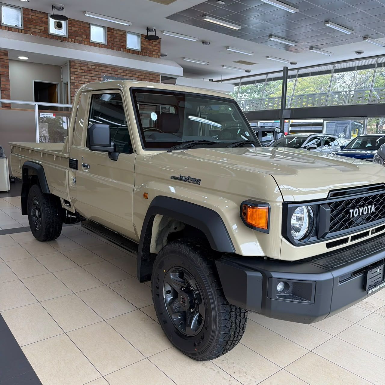 Used car gallery