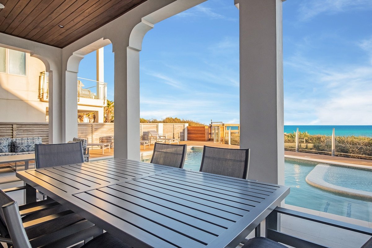 Beach Front! Sleeps 28! Private Beach, Pool ON 30A gallery image 5
