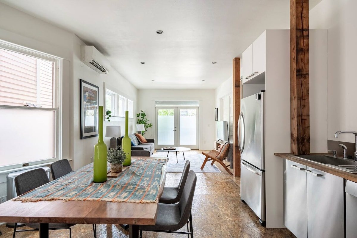 The Slabtown Nest — 5BR house gallery image 2