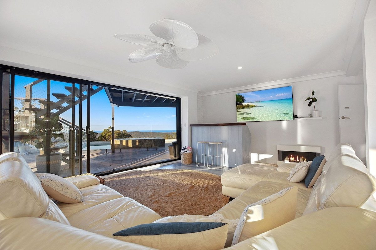 Mountain Home with Ocean Views gallery image 5