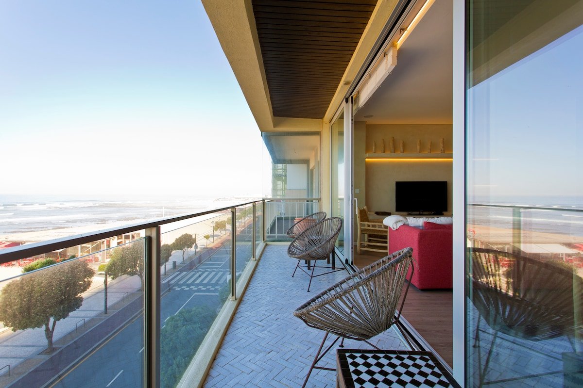 Boutique Rentals- AL MAR Beachfront gallery image 3