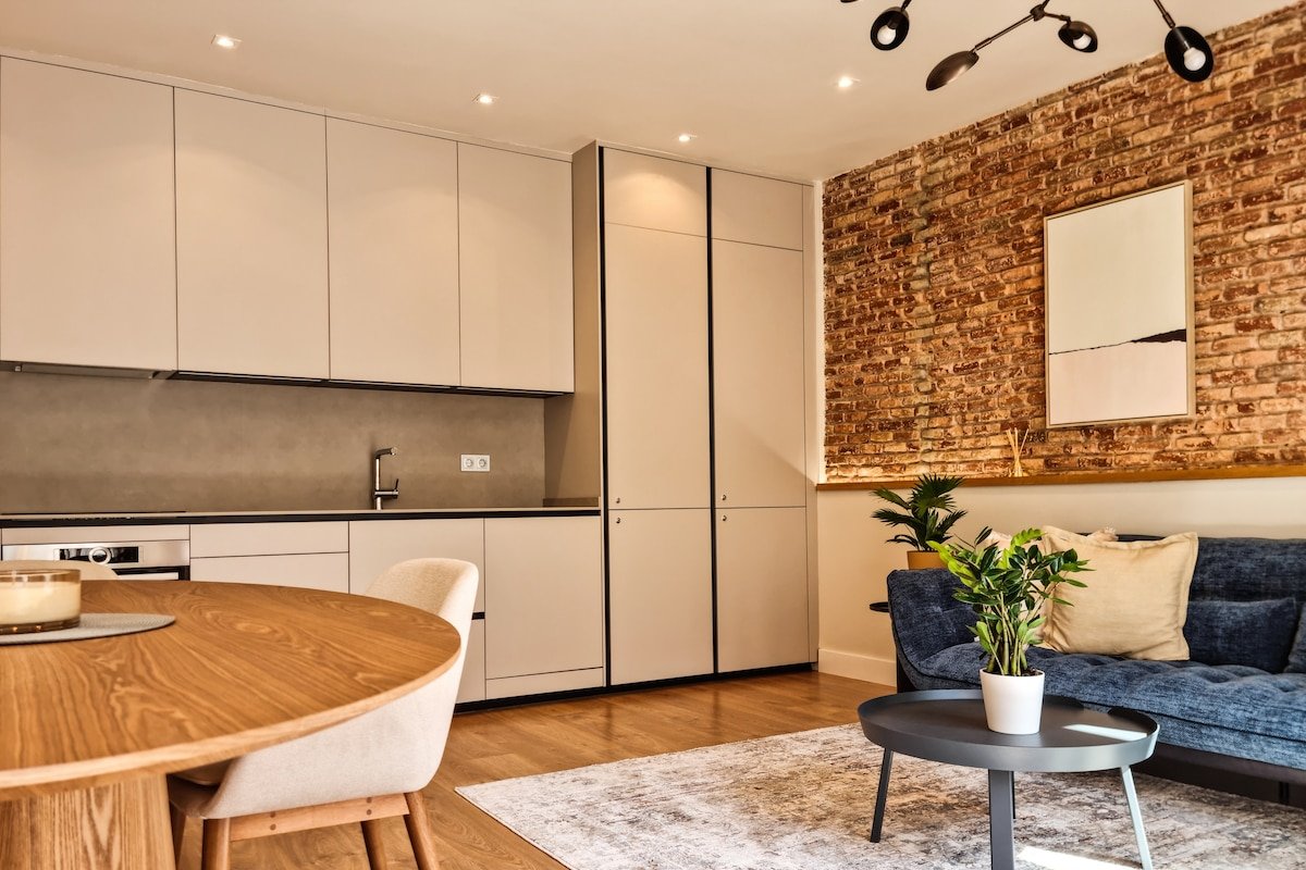 Centrally located 3-Bedroom Apartment gallery image 5