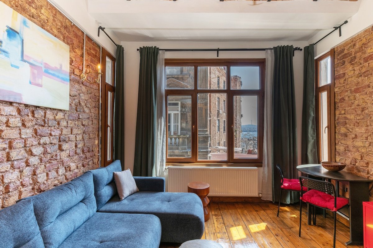 Central 3BR, 2BA, 4AC Cozy Flat W/Sea View&Roof gallery image 5