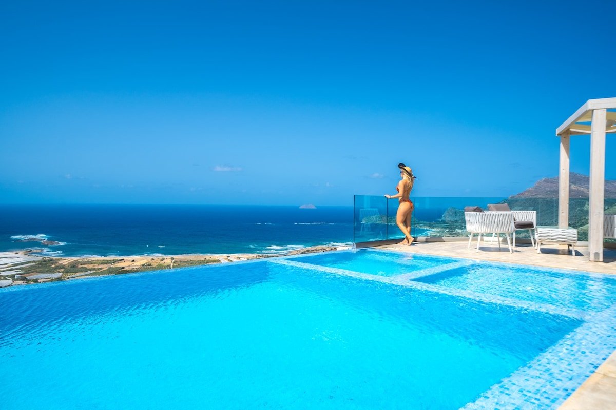 Walk Taverna & Mini Market* 4km Falasarna *Jacuzzi gallery image 4