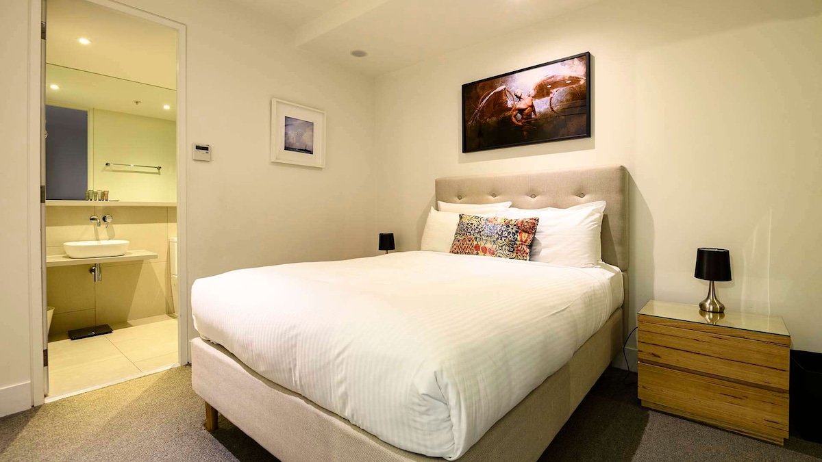 Jacques Foundry gallery image 4