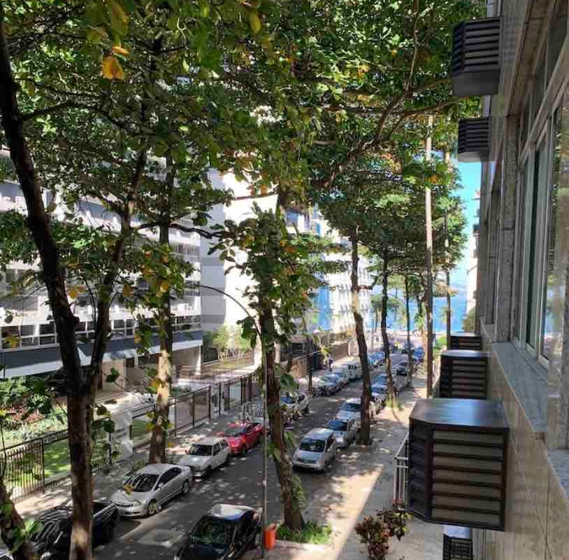 Leblon – quadra da praia – excelente 3 quartos gallery image 5