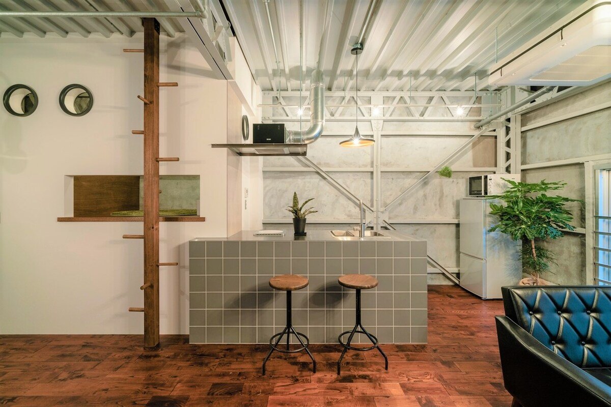 4BR w/ 2 showers @Best Location for touring Tokyo gallery image 3