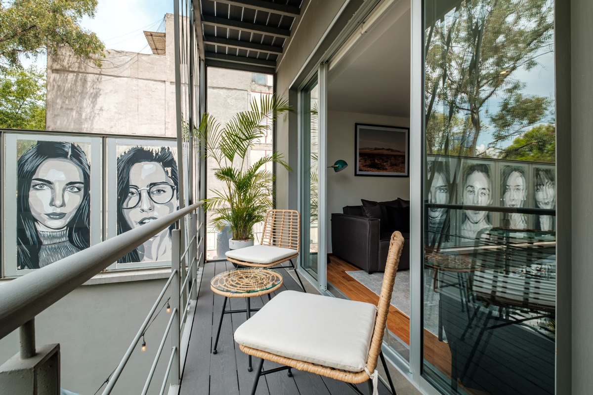 New luxury apartment with View to Parque España