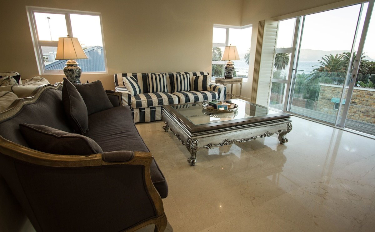 BayBlu House on Seaforth gallery image 5