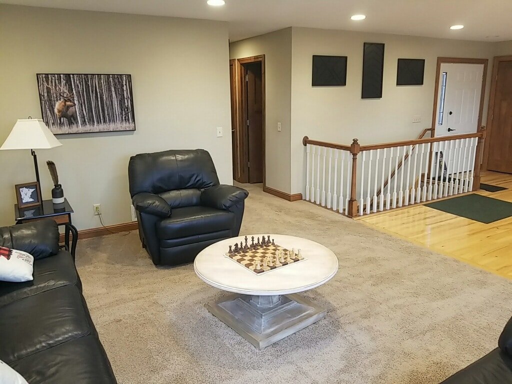 Deer Lake Serenity gallery image 3