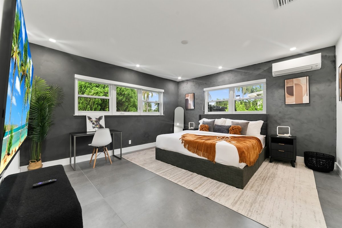 Heated Pool, Pergola + Bar, Smart gym,1000Mbps gallery image 5