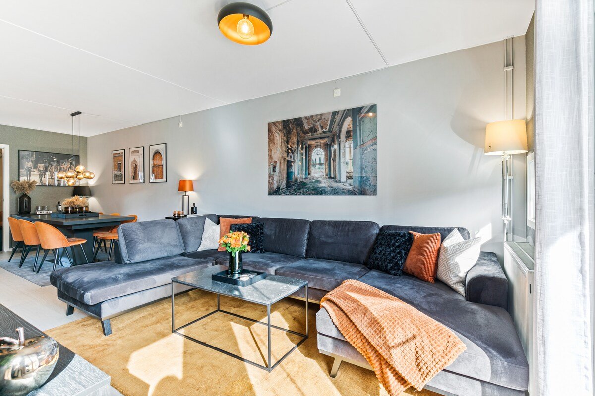 Exclusive apartment w/balcony and central location gallery image 4