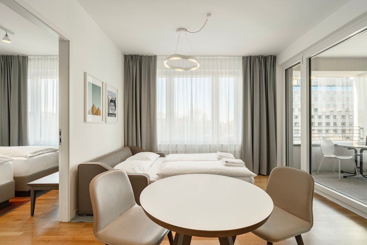 Apartment with 2 bedrooms at Potsdamer Platz gallery image 4