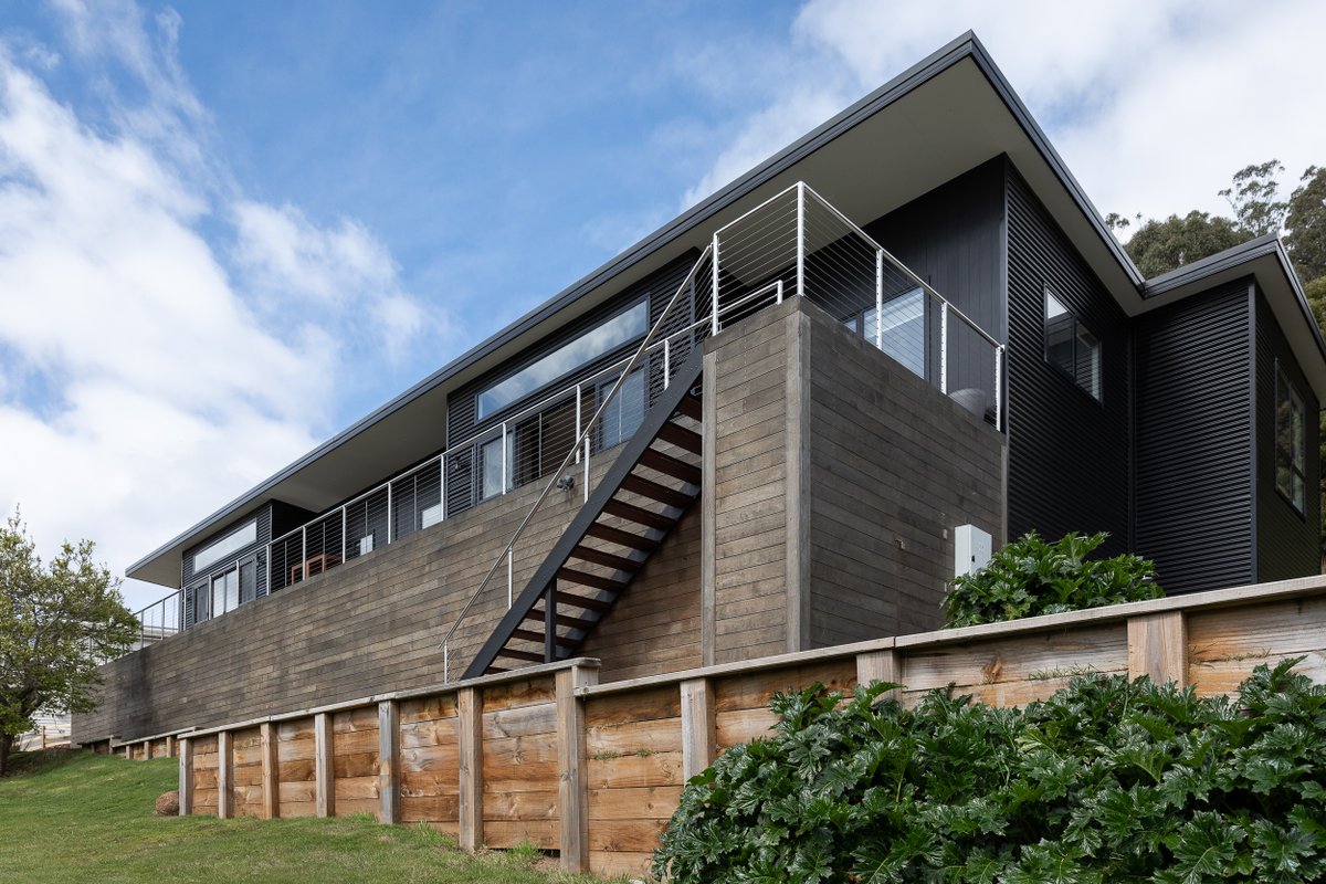 Lake View Derby ‘Cascade’