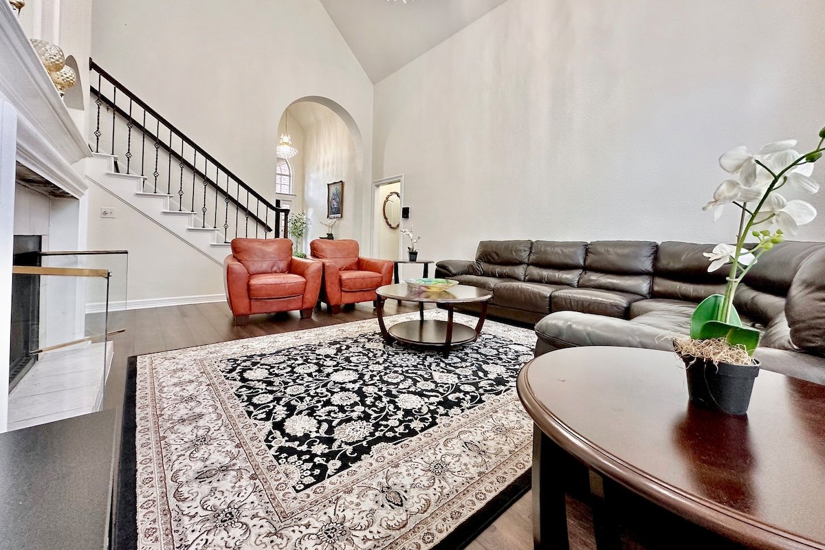 Luxury & Beautiful 5-bedroom, Hot spa, Green belt gallery image 2