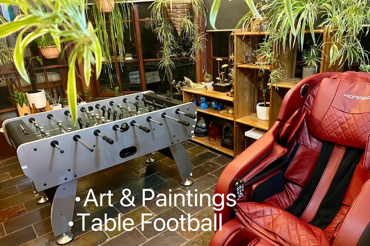 Two-Level Family Apt · Beach Nearby · 15min to CBD gallery image 4